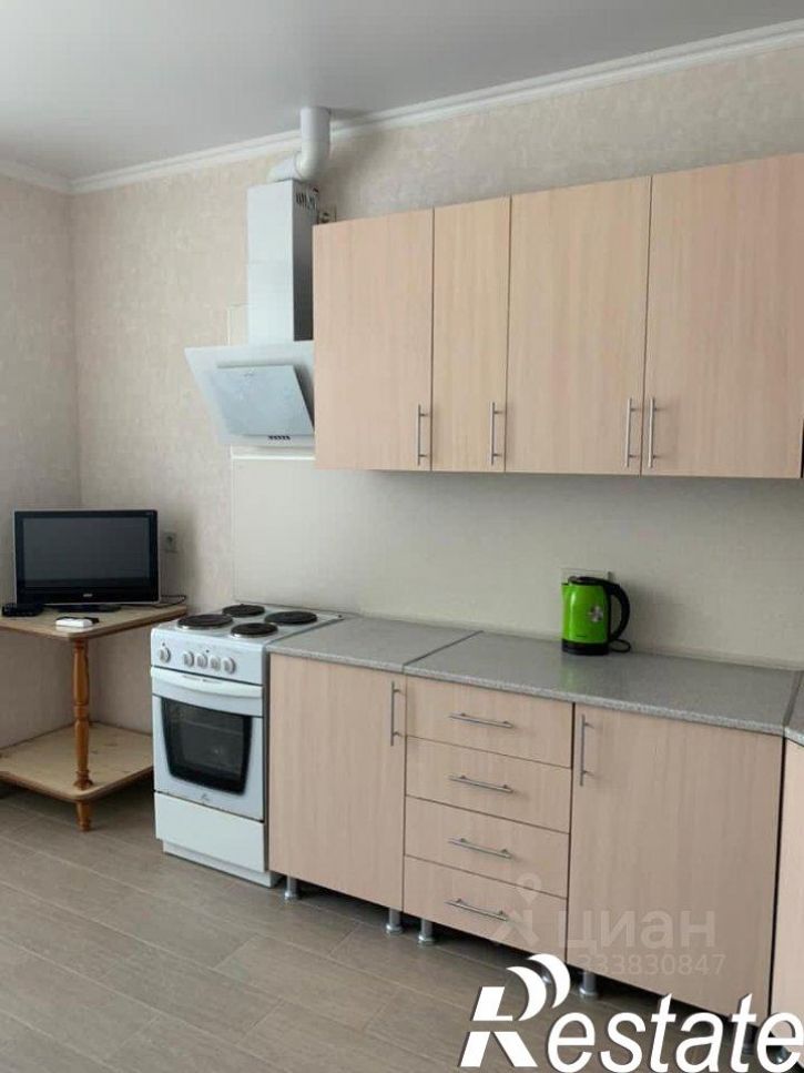 3-комн квартира улица Декабристов, 59,  д. 59