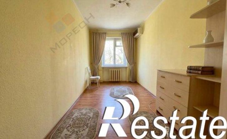 3-комн квартира Индустриальная улица, 54,  д. 54