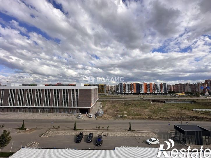 1-комн квартира улица Западный Обход, 57,  д. 57