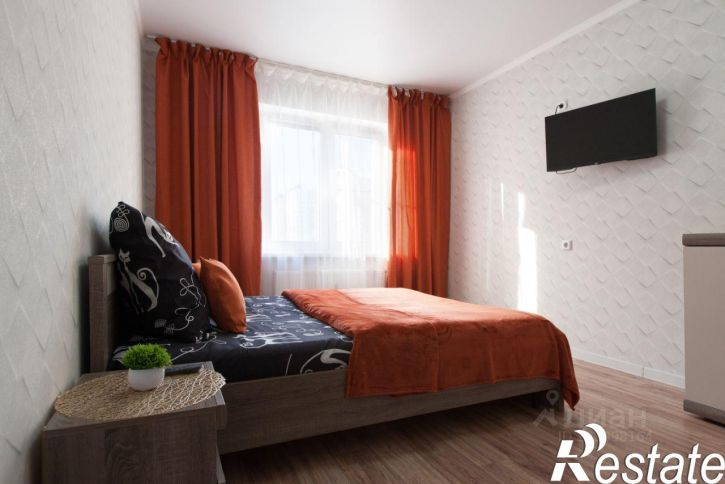 2-комн квартира улица Героя Владислава Посадского, 32,  д. 32