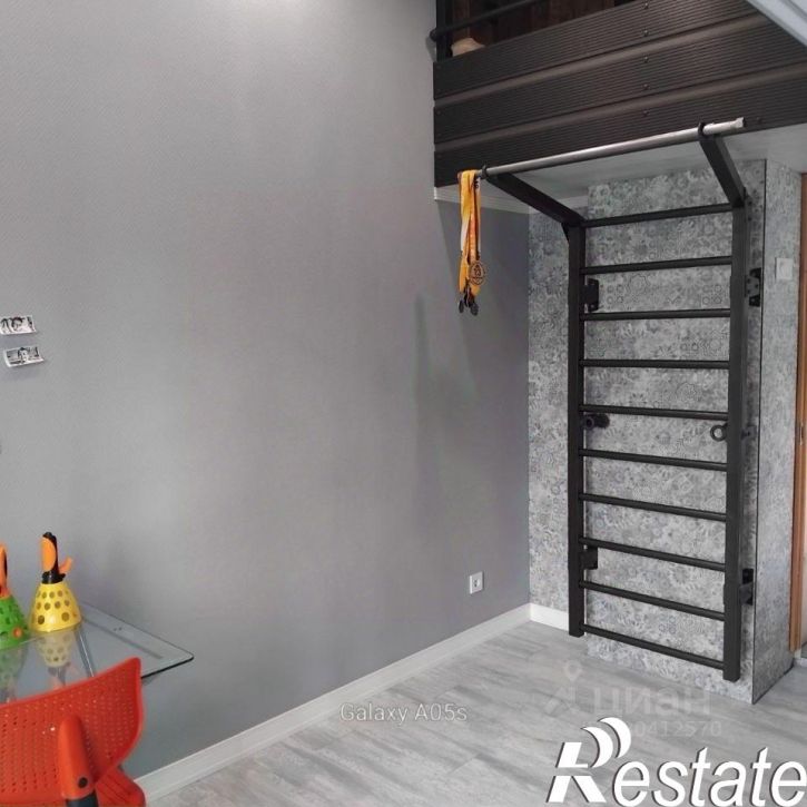 2-комн квартира улица Кирова, 37Б,  д. 37Б