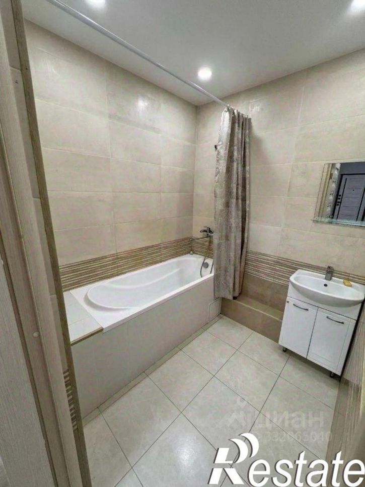 3-комн квартира Российская улица, 267/3 к3,  д. 267/3 к3