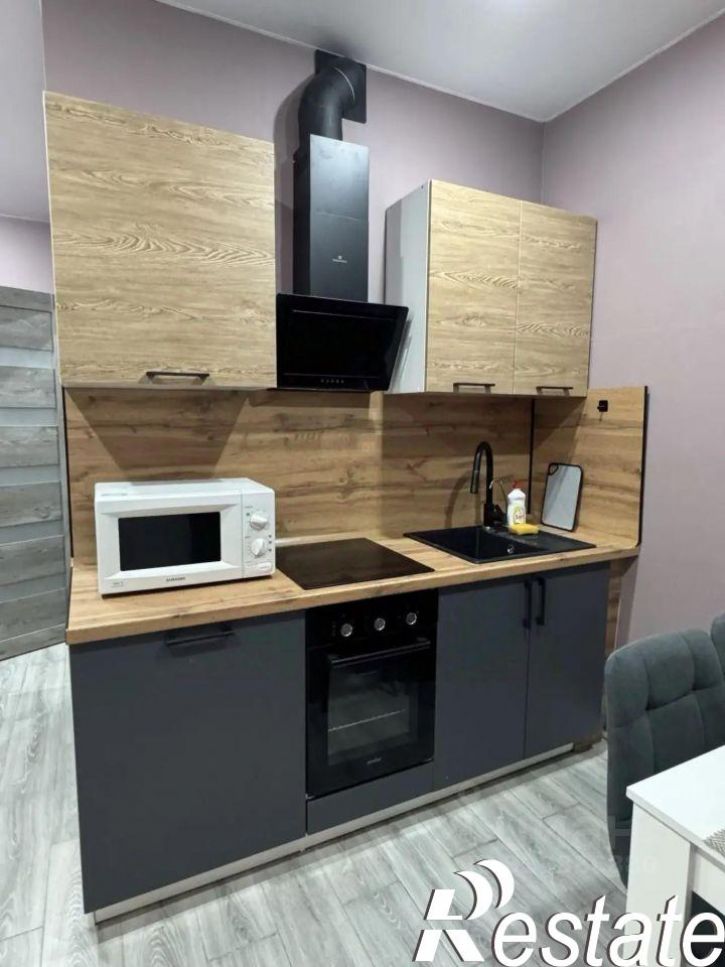 1-комн квартира Питерская улица, 40,  д. 40