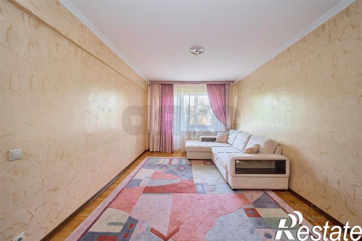 3-комн квартира улица Гагарина, 79,  д. 79