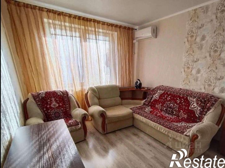 3-комн квартира улица им. Героя Яцкова И.В., 10,  д. 10