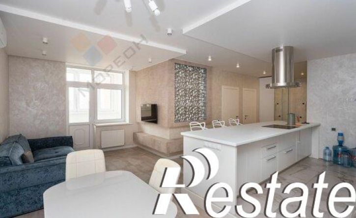 2-комн квартира улица им. Героя Яцкова И.В., 15 к1,  д. 15 к1