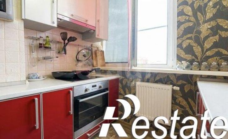 2-комн квартира улица имени Сергея Есенина, 84,  д. 84