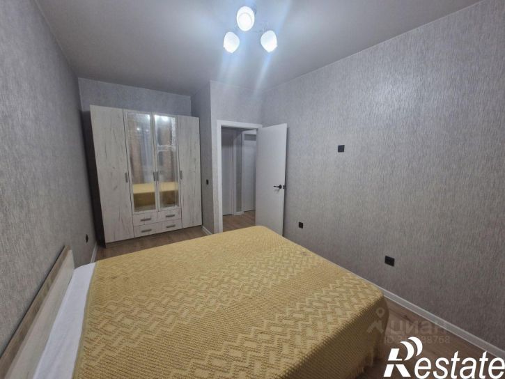 2-комн квартира улица Лётчика Позднякова, 2 к21,  д. 2 к21