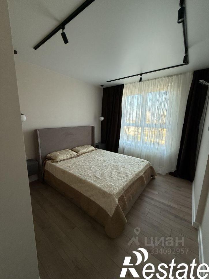 2-комн квартира улица Пашковский Перекат, 166Б к1,  д. 166Б к1