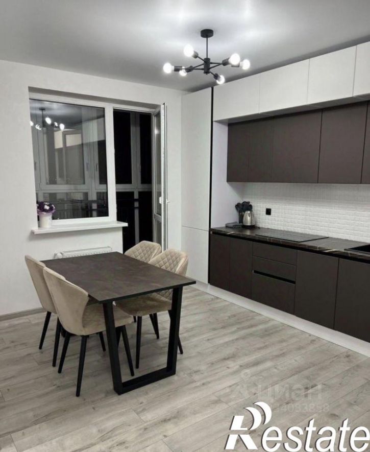 3-комн квартира улица Автолюбителей, 1Г к1,  д. 1Г к1