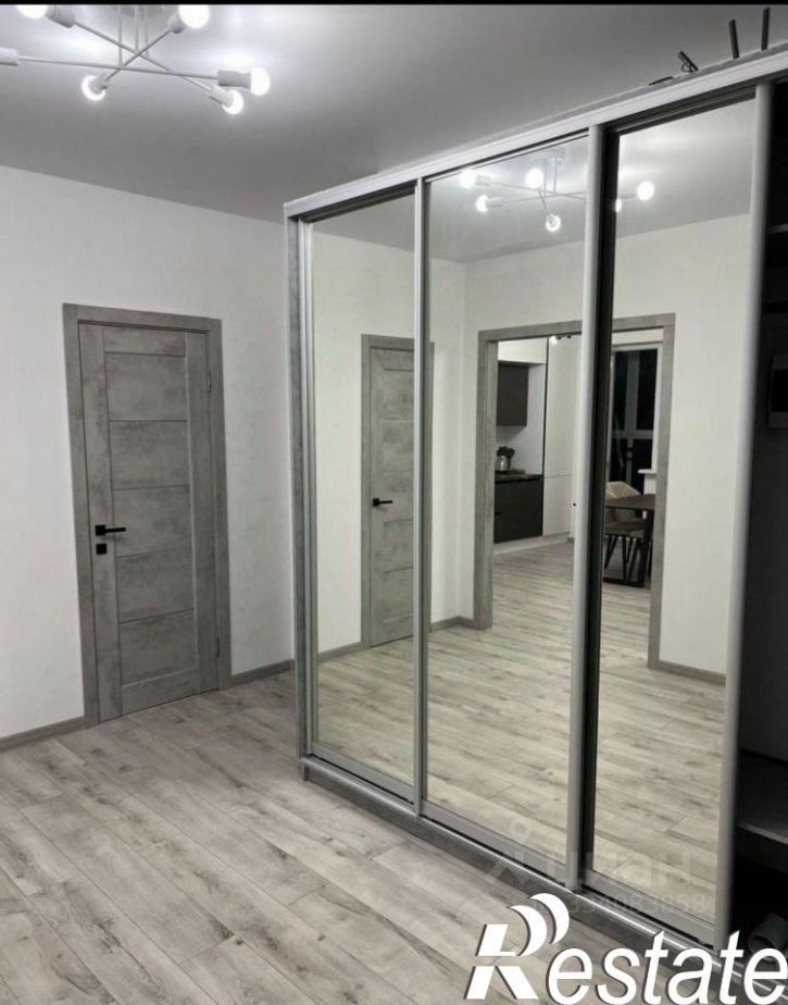3-комн квартира улица Автолюбителей, 1Г к1,  д. 1Г к1