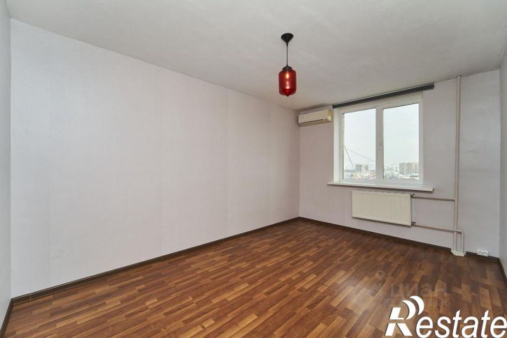 1-комн квартира улица Калинина, 350/8,  д. 350/8
