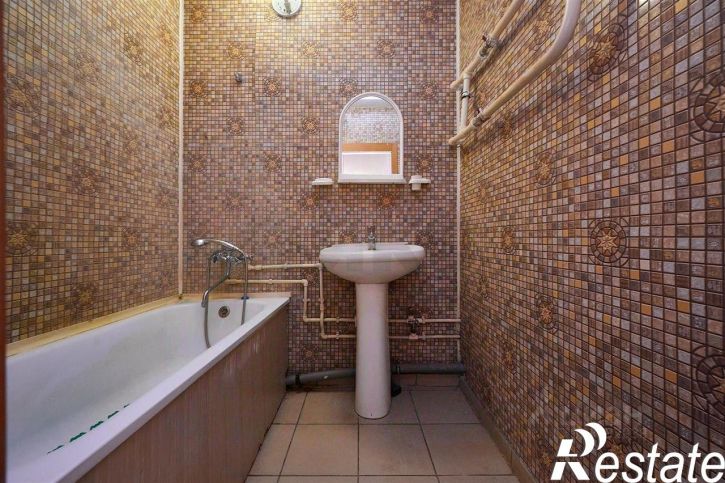 2-комн квартира улица Калинина, 350/4,  д. 350/4