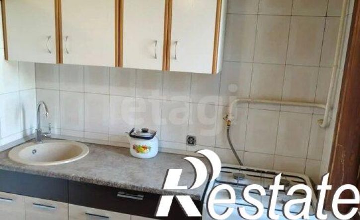 3-комн квартира улица 40 лет Победы, 35,  д. 35