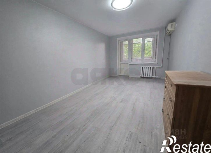 2-комн квартира Школьная улица, 13,  д. 13