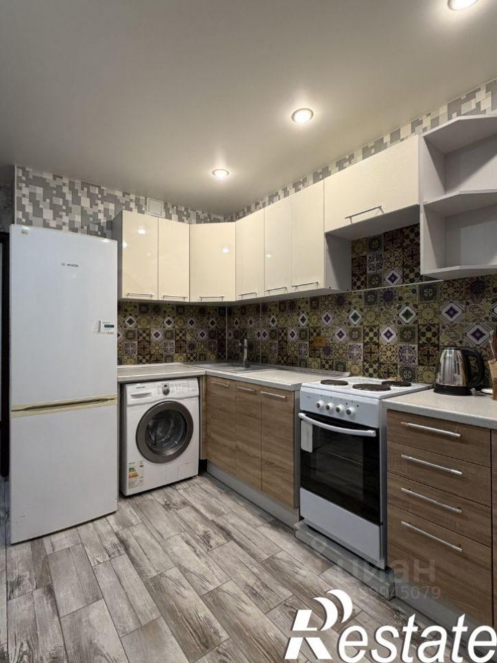 1-комн квартира Российская улица, 267/3 к2,  д. 267/3 к2