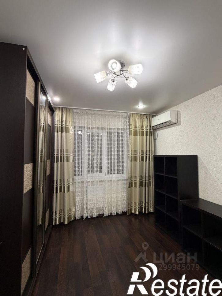 1-комн квартира Российская улица, 267/3 к2,  д. 267/3 к2