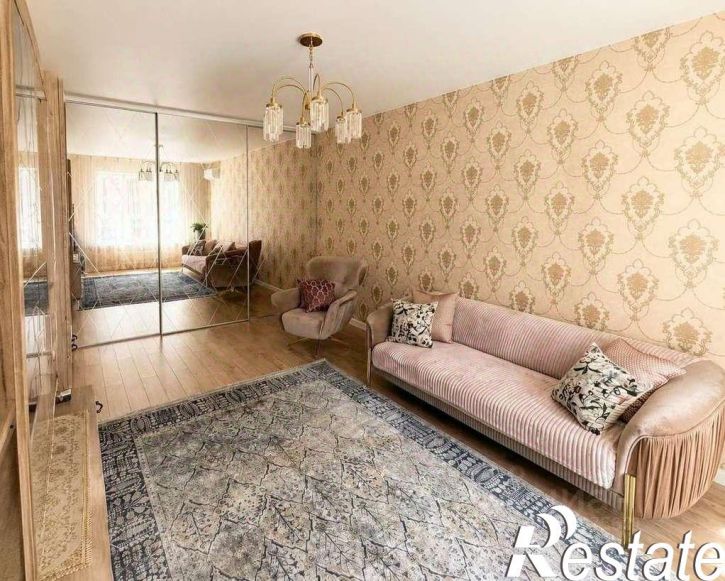 2-комн квартира улица Григория Булгакова, 7 к1,  д. 7 к1