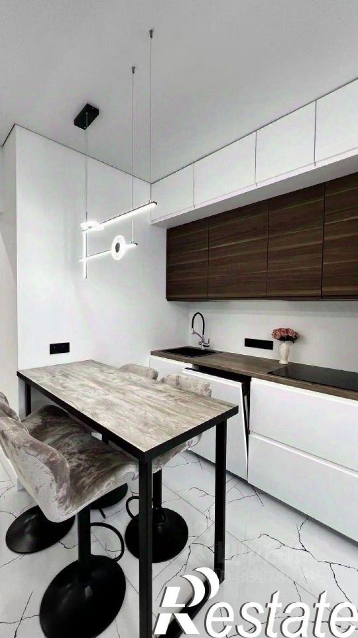2-комн квартира улица им. Героя Яцкова И.В., 15 к2,  д. 15 к2