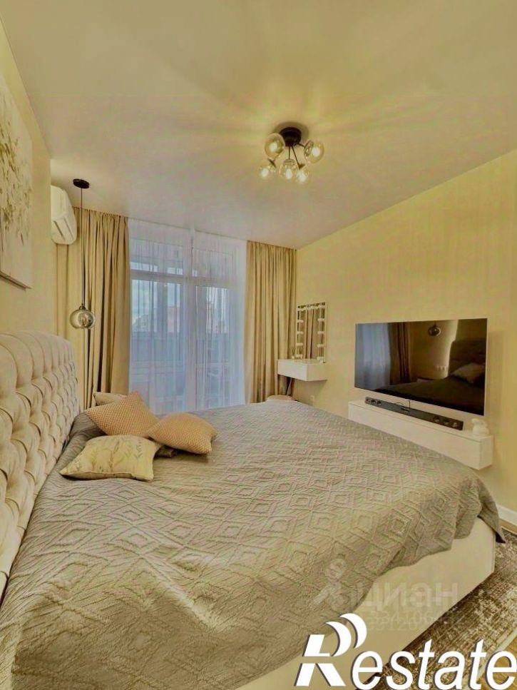 2-комн квартира улица Героя Сарабеева, 5 к5,  д. 5 к5