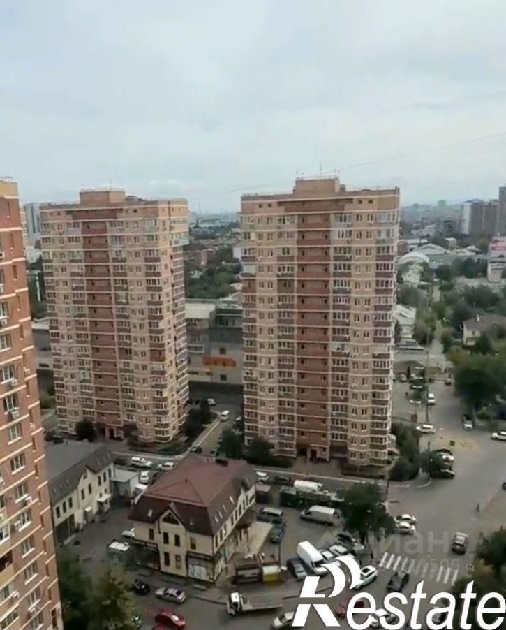 3-комн квартира улица Дзержинского, 54/10,  д. 54/10