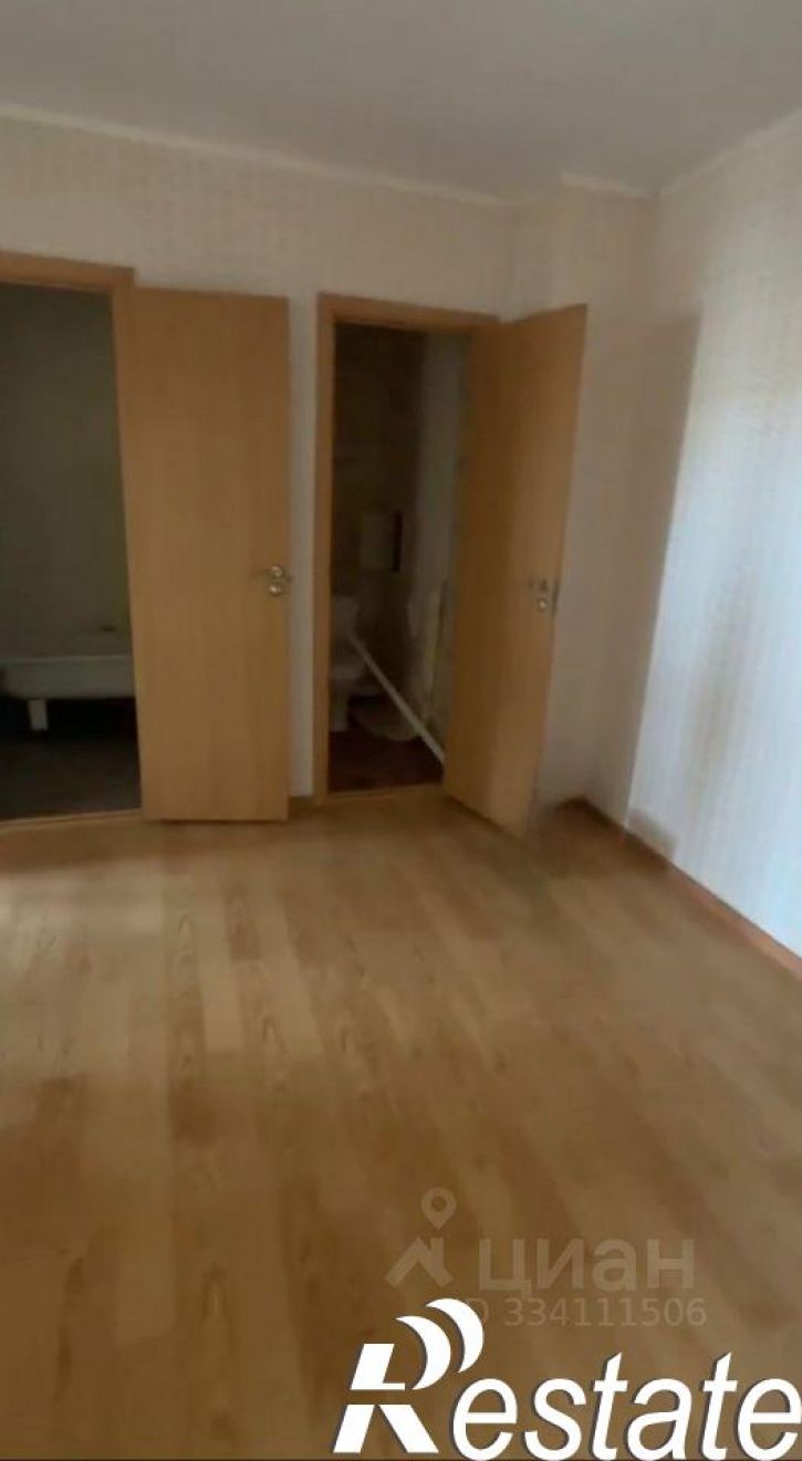 3-комн квартира улица Дзержинского, 54/10,  д. 54/10