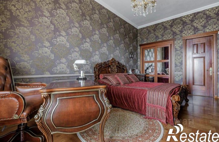 5-комн квартира улица Красина, 9/1 к3,  д. 9/1 к3