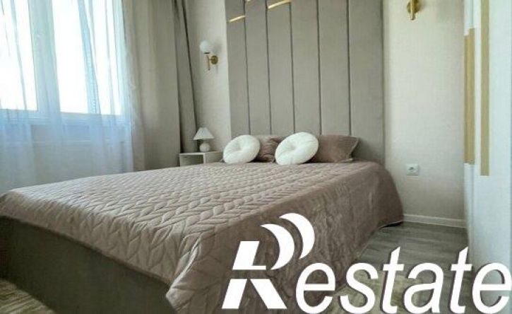 2-комн квартира улица Цезаря Куникова, 18 к4,  д. 18 к4