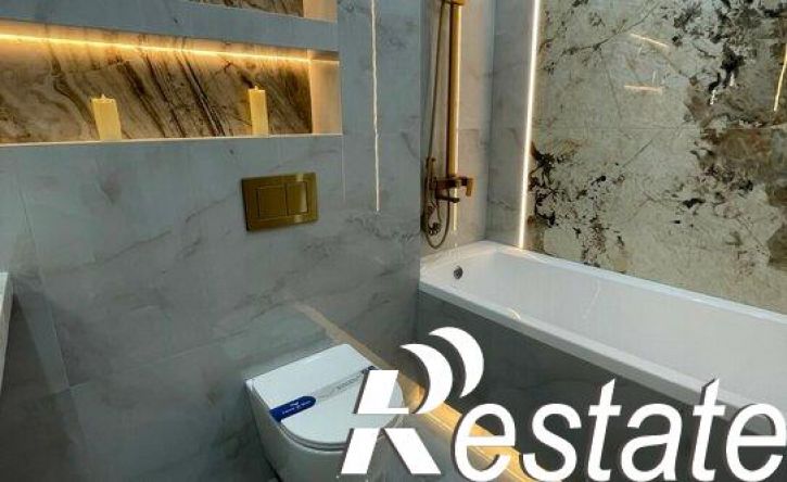 2-комн квартира улица Цезаря Куникова, 18 к4,  д. 18 к4