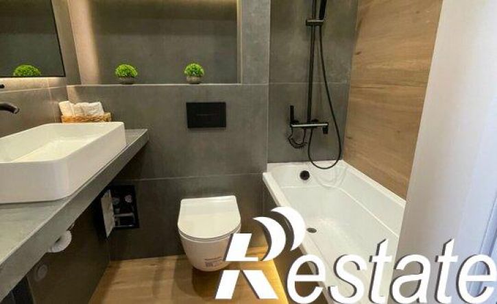 2-комн квартира улица Цезаря Куникова, 24 к1,  д. 24 к1