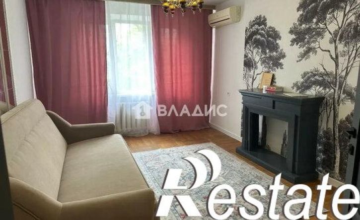 2-комн квартира улица Свободы, 15/1,  д. 15/1