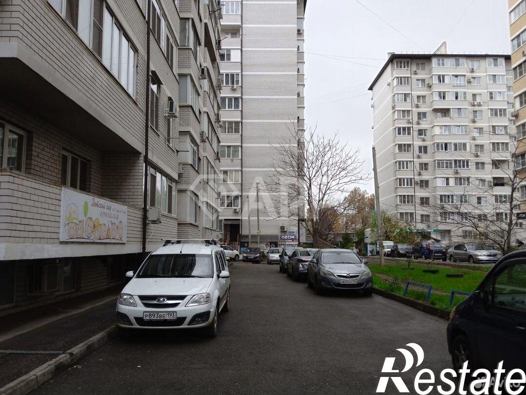 Купить торговое помещение за 5 800 000 рублей на улица Селезнёва, 4А