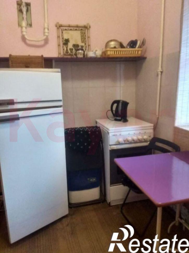 2-комн квартира Коммунаров ул.