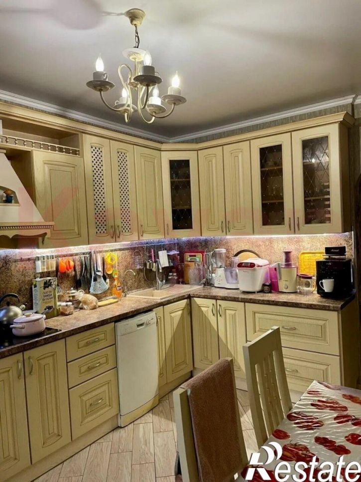 3-комн квартира Уральская ул.