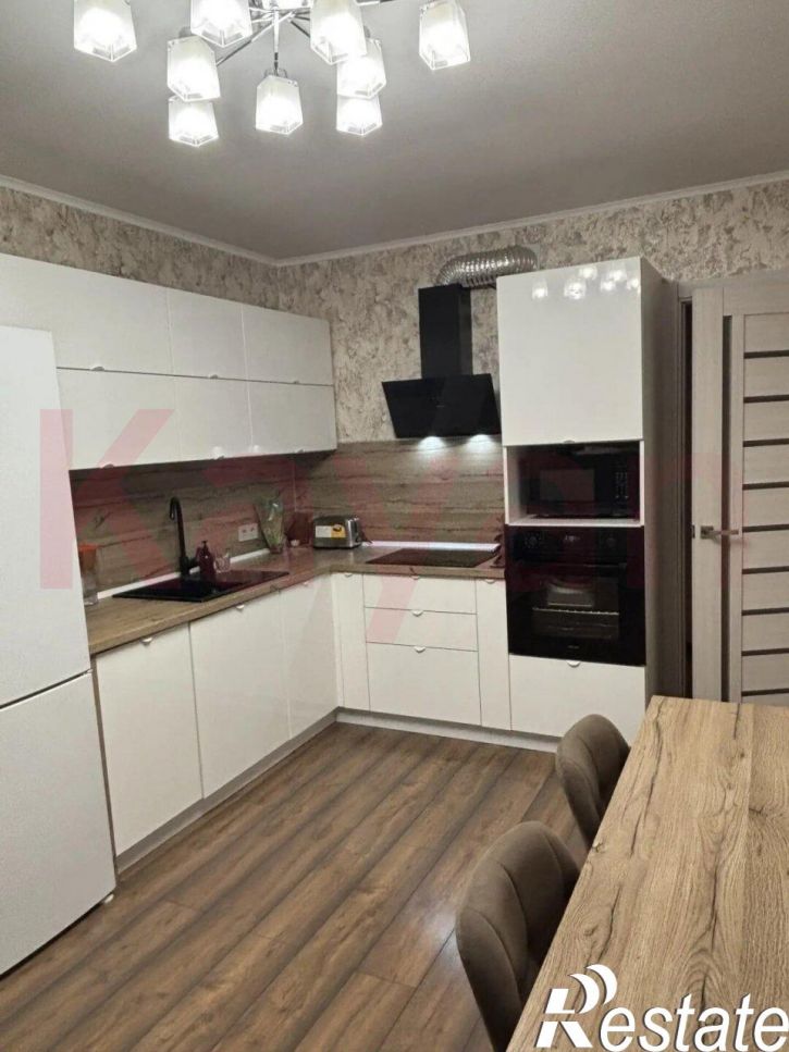 3-комн квартира им. Котлярова Н.С. ул.