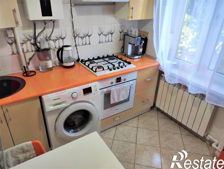 2-комн квартира Гимназическая ул.