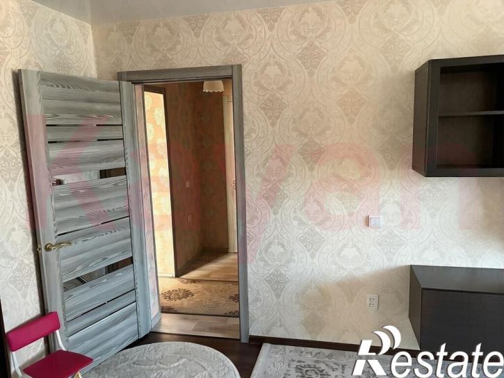 2-комн квартира им. Генерала Трошева ул.