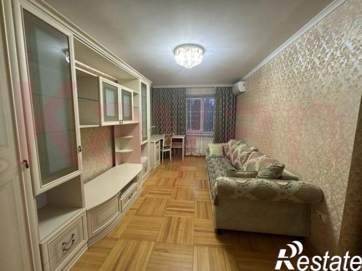3-комн квартира им. Селезнева ул.