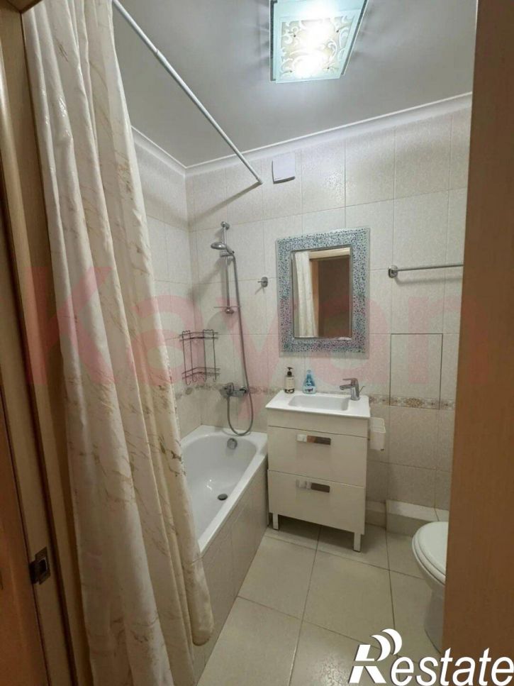 3-комн квартира им. Селезнева ул.