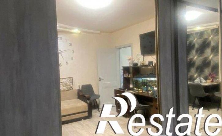 2-комн квартира Апрельская улица, 23,  д. 23