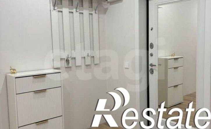 3-комн квартира улица имени Генерала Корнилова, 1 к5,  д. 1 к5