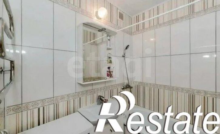 2-комн квартира Пиренейская улица, 8,  д. 8