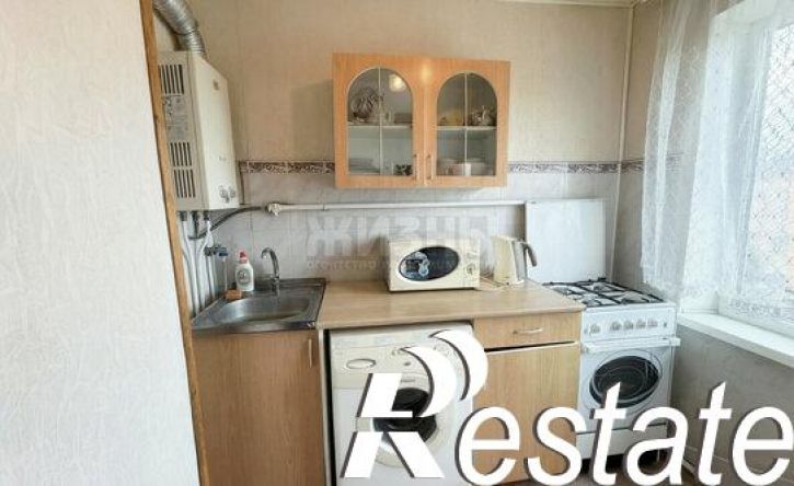 2-комн квартира улица Гагарина, 240,  д. 240