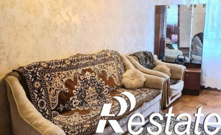 2-комн квартира улица Селезнёва, 90,  д. 90