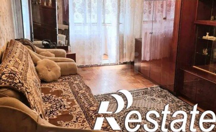 2-комн квартира улица Селезнёва, 90,  д. 90