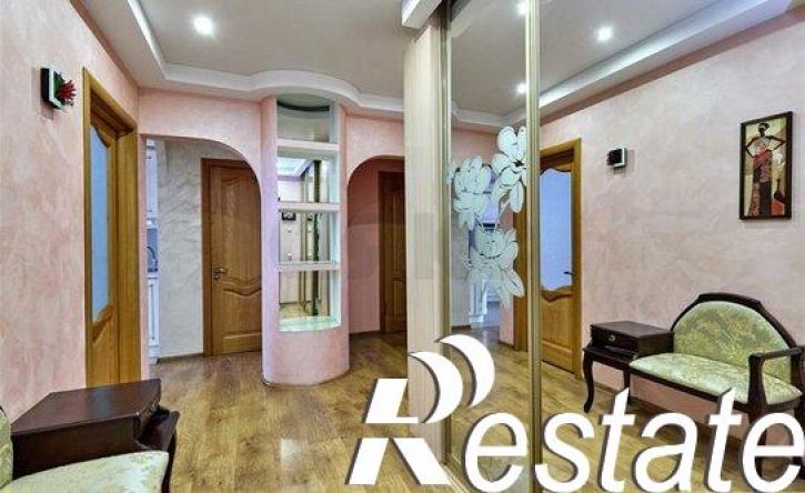 2-комн квартира Парусная улица, 20,  д. 20