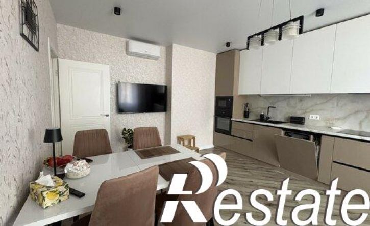 3-комн квартира Конгрессная улица, 33 к1,  д. 33 к1