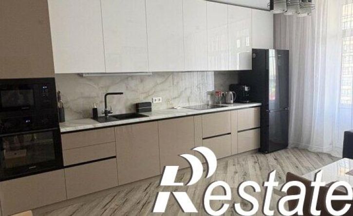 3-комн квартира Конгрессная улица, 33 к1,  д. 33 к1