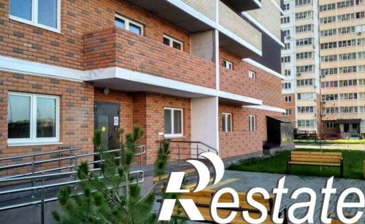 2-комн квартира проспект Писателя Знаменского, 9 к4,  д. 9 к4