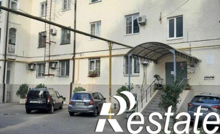 3-комн квартира улица Захарова, 43,  д. 43